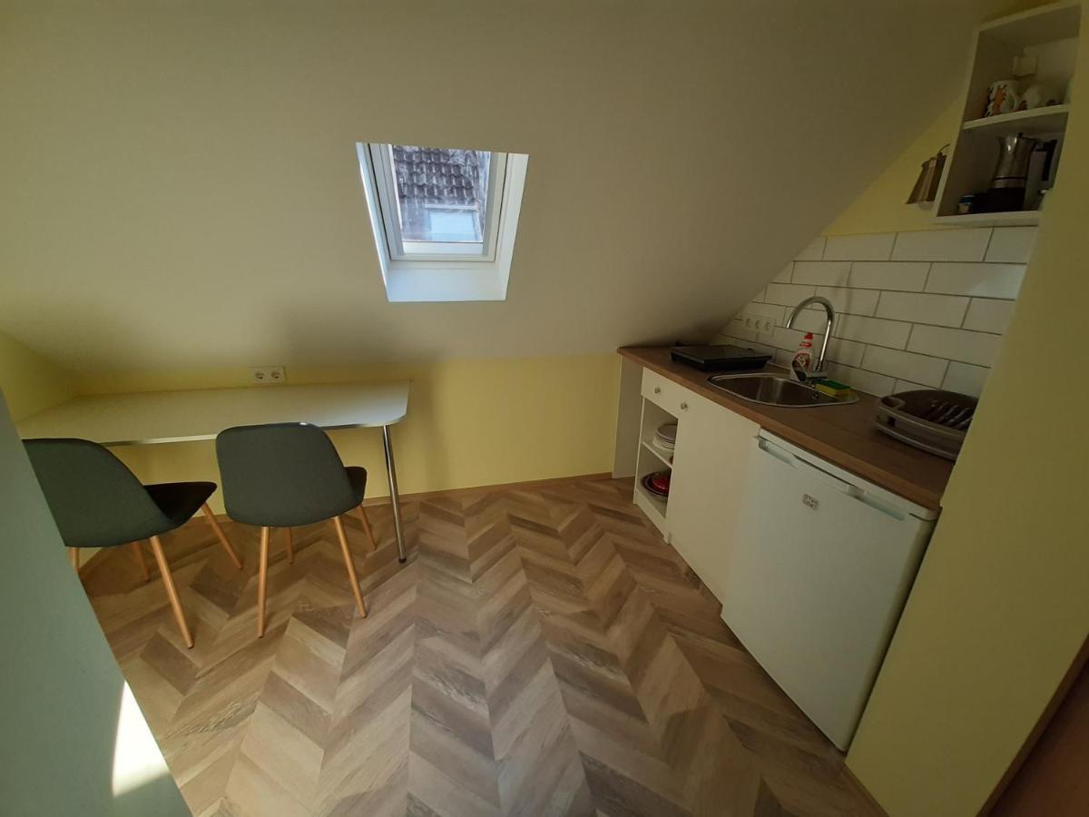 Gyopár Gyöngye Apartmanház Orosháza Exterior foto