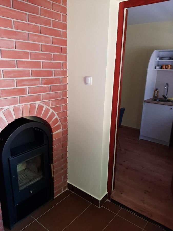 Gyopár Gyöngye Apartmanház Orosháza Exterior foto